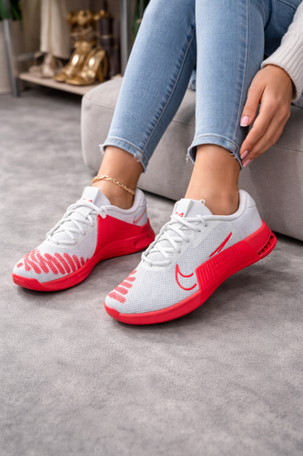 کفش ورزشی زنانه نایکی مناسب باشگاه