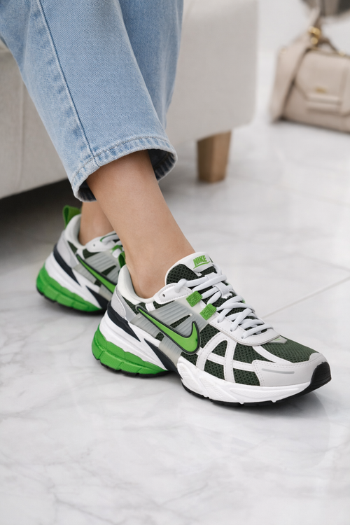 کفش اسپرت زنانه نایک سبز سفید – راحت، سبک و شیک