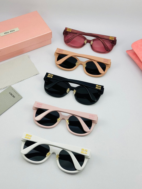 miu-miu-mu01zs-women-sunglasses