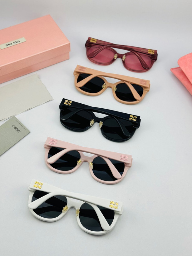 miu-miu-mu01zs-women-sunglasses